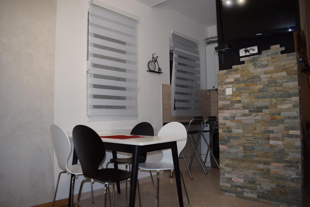 Apartment Fini Teodo Esterno foto