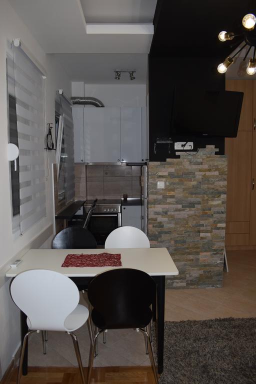 Apartment Fini Teodo Esterno foto