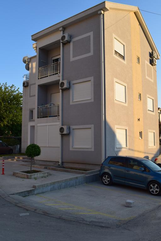 Apartment Fini Teodo Esterno foto